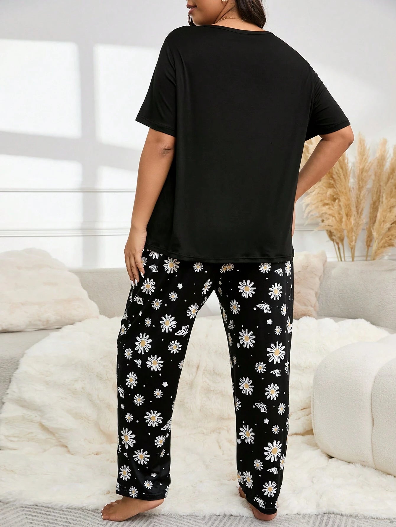 Daisy Flower Printed Night Suit