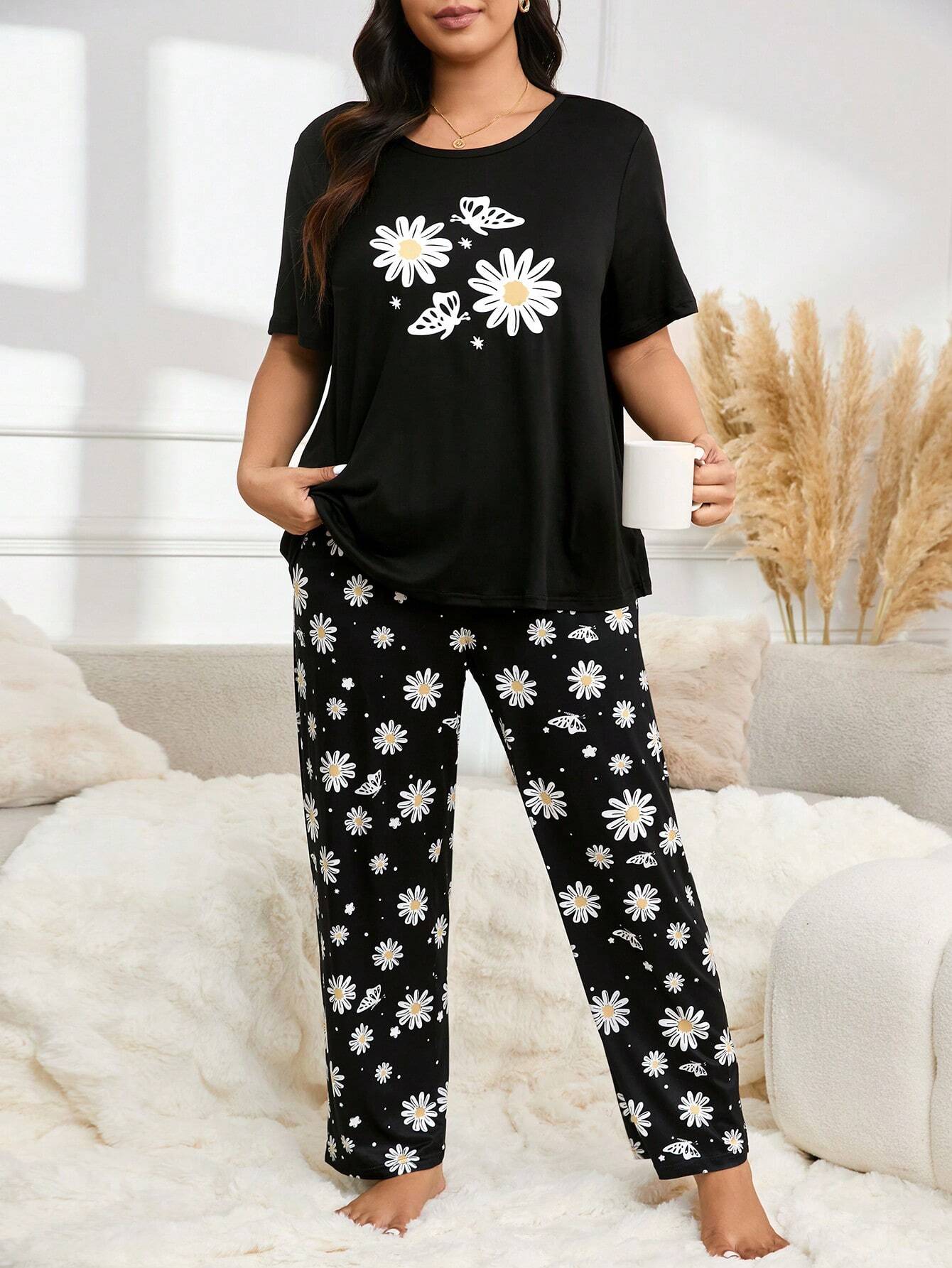 Daisy Flower Printed Night Suit