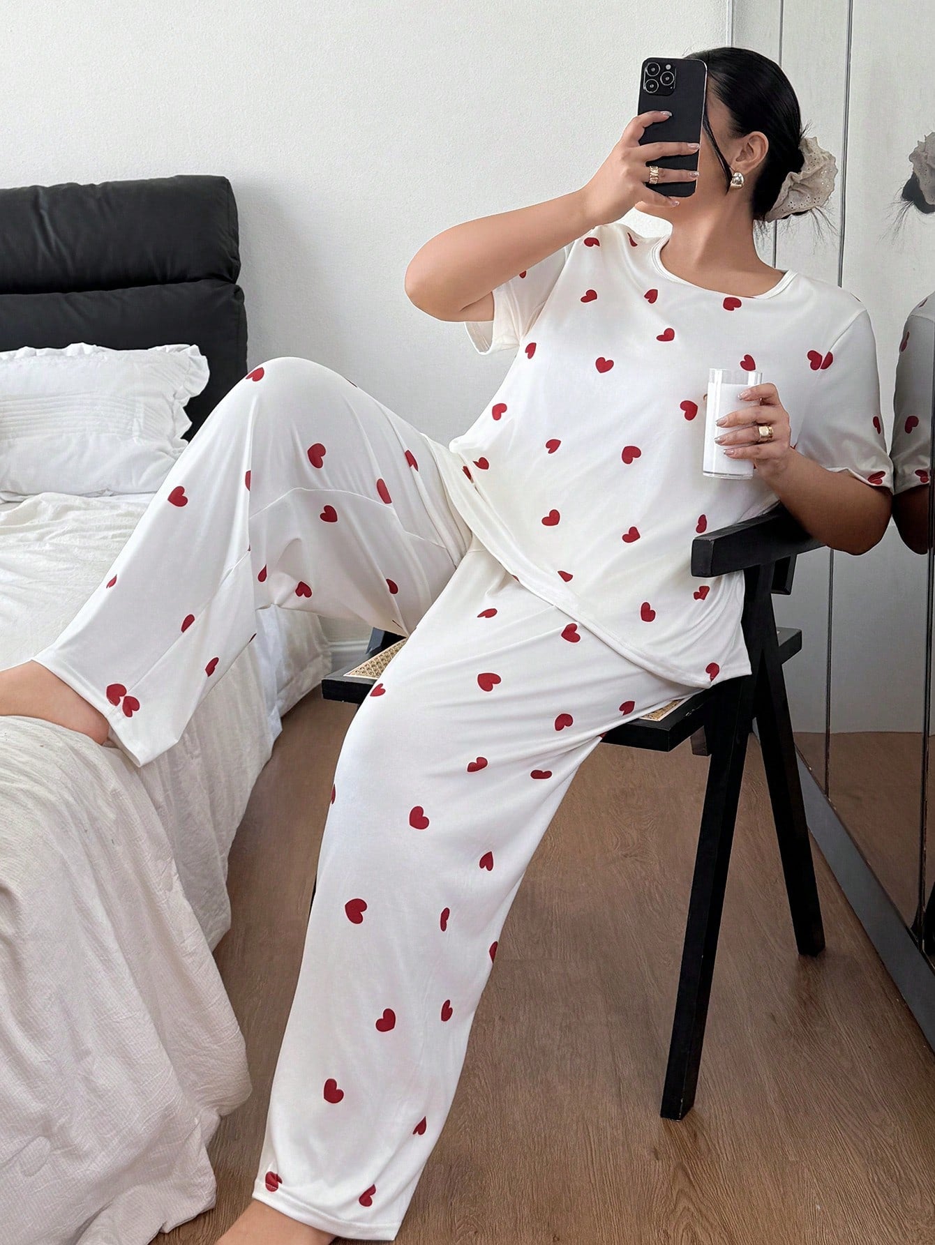 White Heart Printed Night Suit