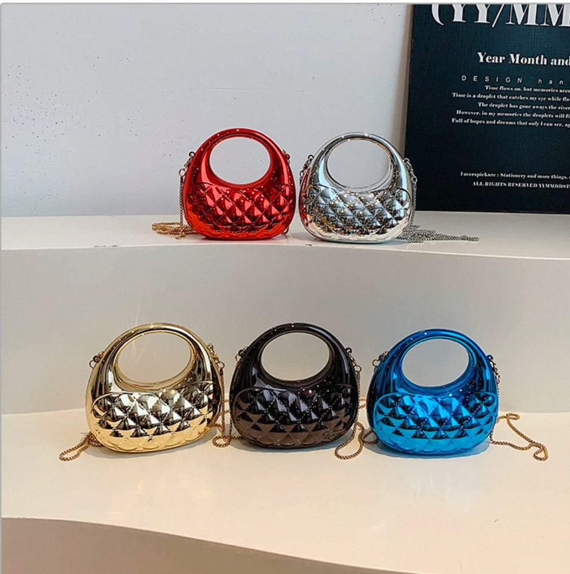 Stella Chic Moon Bag – Acrylic Mini Chain Bag